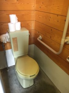 ニセウ・エコランドキャンプ場のトイレは洋式トイレ