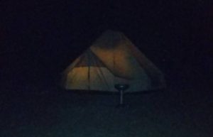 夜のプライベートキャンプ場